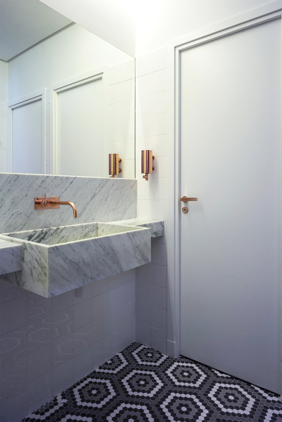 Bathroom 07